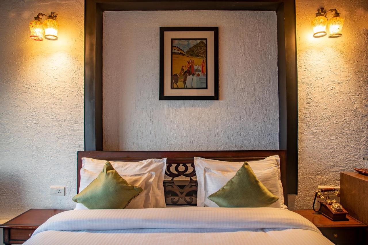 อิลเบิร์ต แมเนอร์ เฮอริเทจ บูติคโฮเต็ล Hotel มัสซูรี ภายนอก รูปภาพ